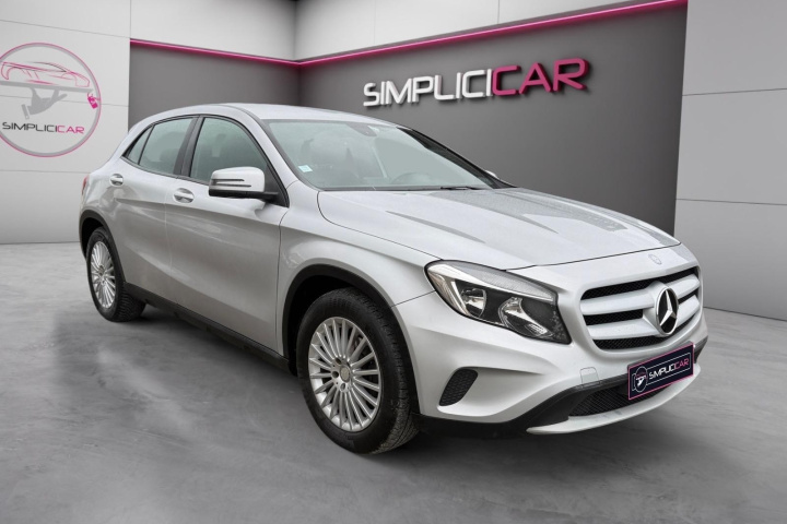 MERCEDES CLASSE GLA BUSINESS