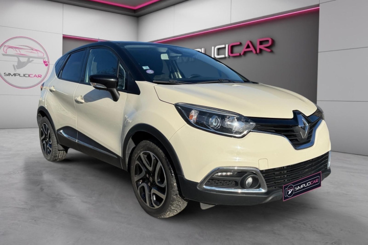 RENAULT CAPTUR