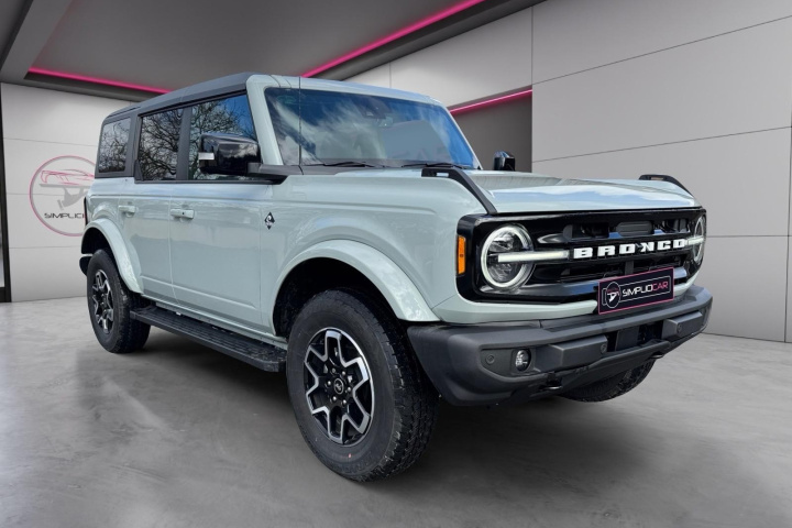 FORD BRONCO