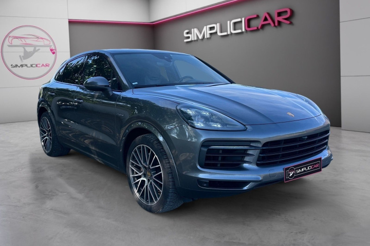 PORSCHE CAYENNE COUPE