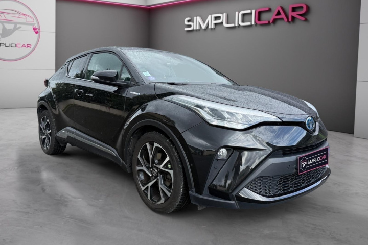 TOYOTA C-HR HYBRIDE RC18