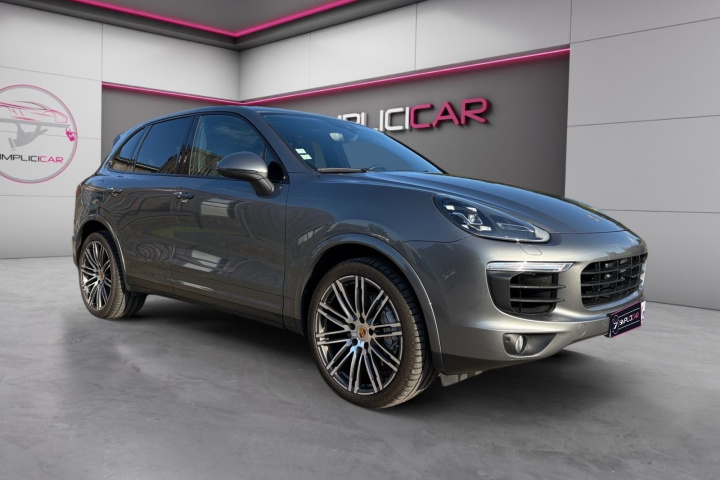 PORSCHE CAYENNE