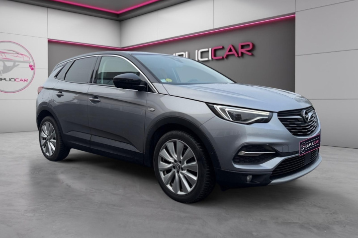 OPEL GRANDLAND X
